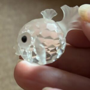 Vtg Swarovski small crystal goldfish